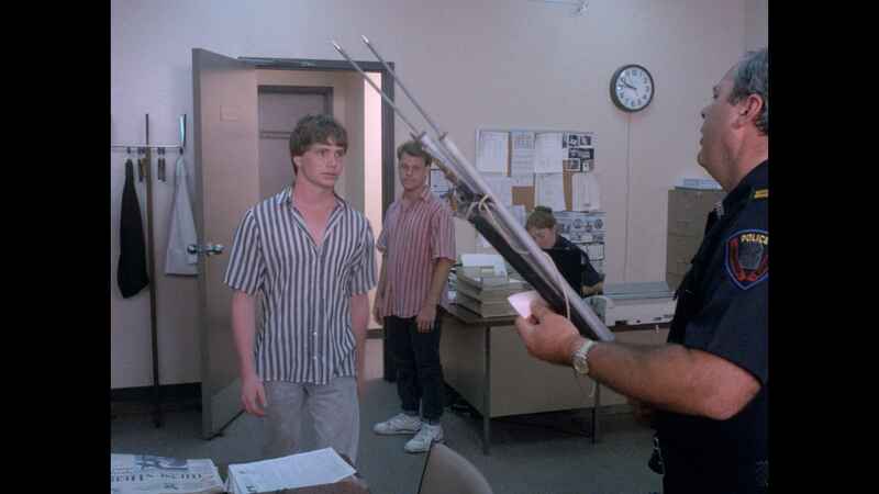 Deep Blood (1989) Screenshot 2