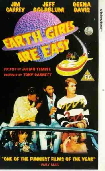 Earth Girls Are Easy (1988) Screenshot 4