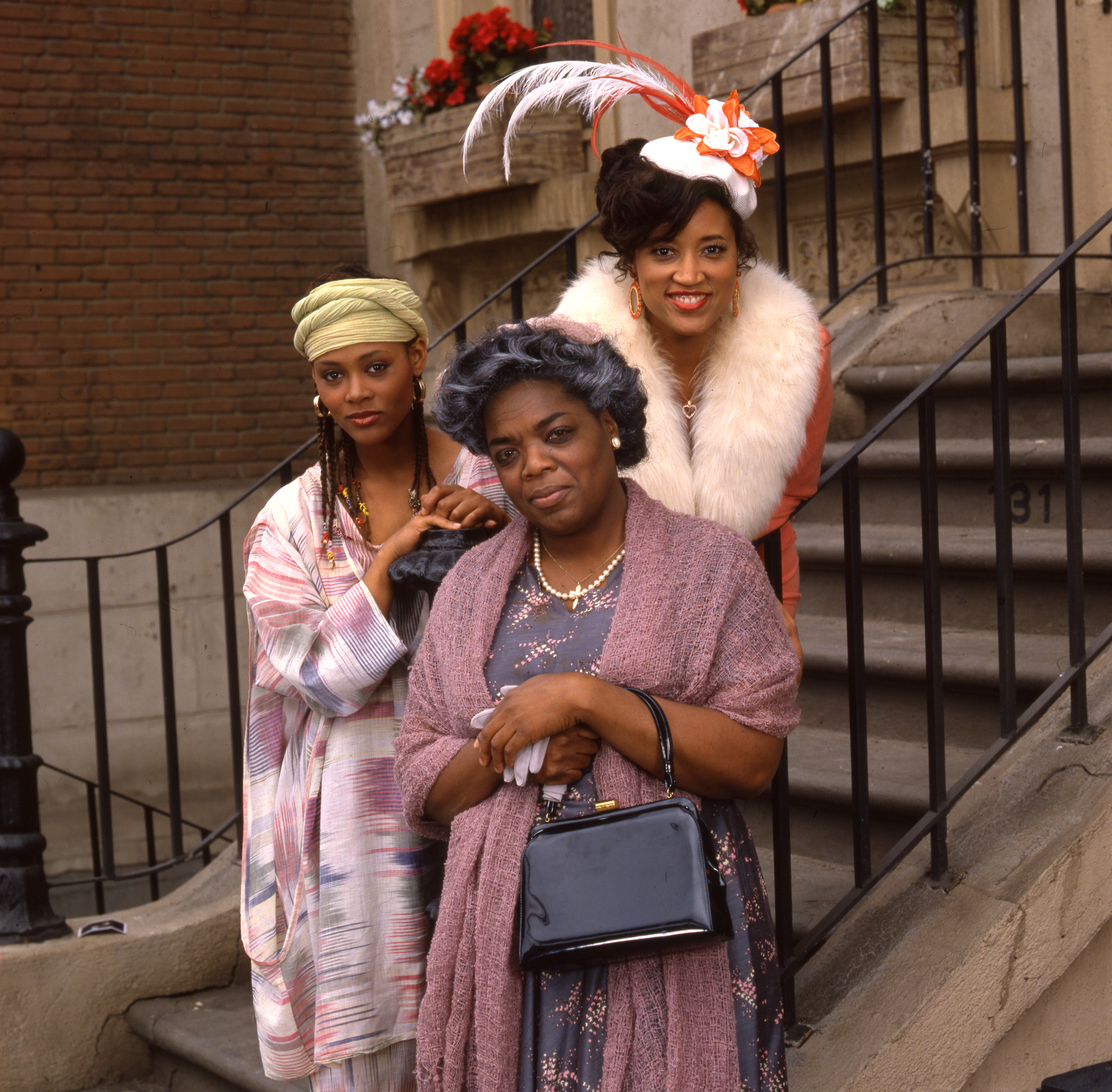 The Women of Brewster Place (1989) Screenshot 3 