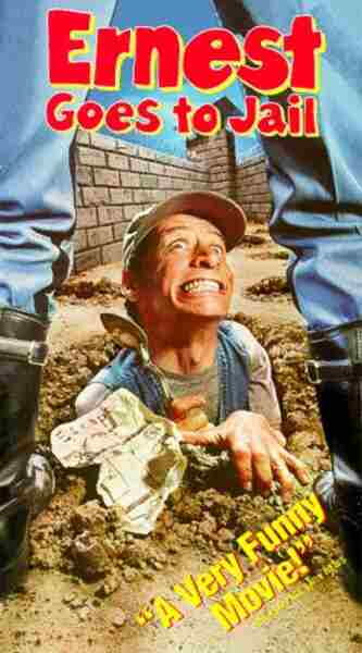 Ernest Goes to Jail (1990) Screenshot 5