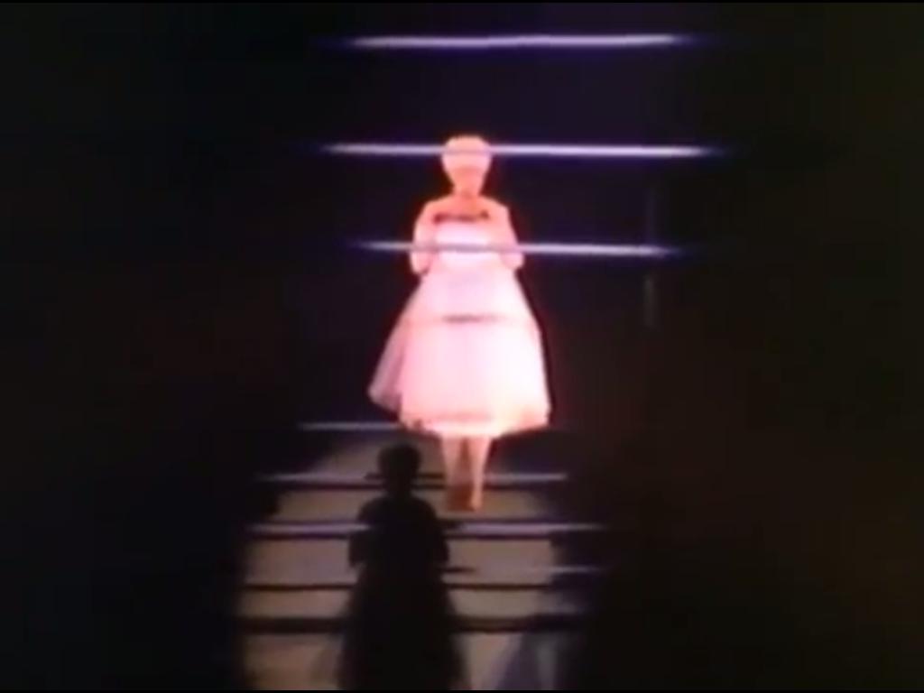 Industrial Symphony No. 1: The Dream of the Brokenhearted (1990) Screenshot 4 