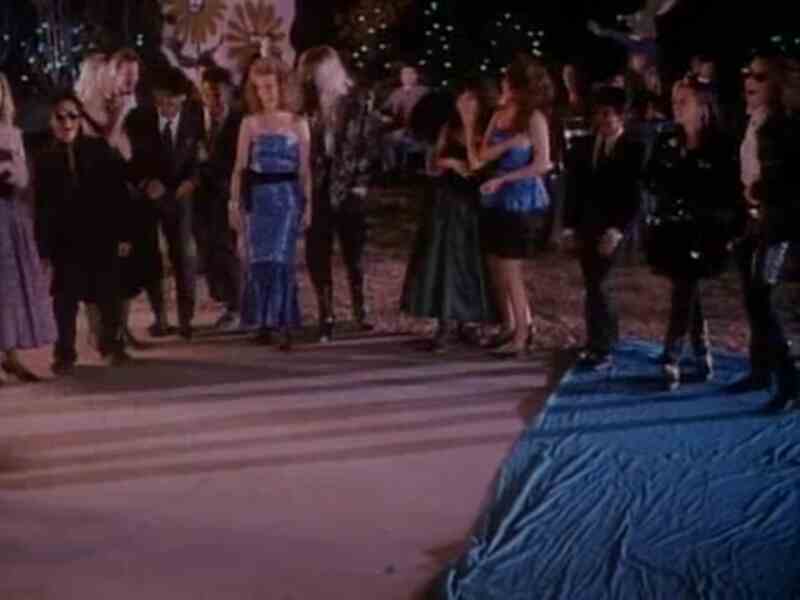 Rock 'n' Roll High School Forever (1991) Screenshot 1
