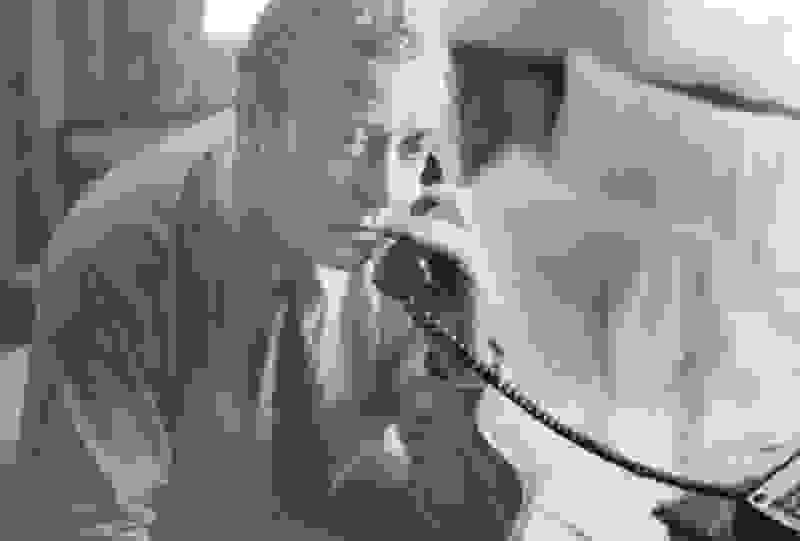 A Shock to the System (1990) Screenshot 4