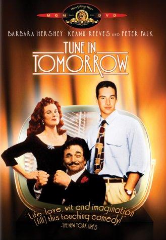 Tune in Tomorrow... (1990) Screenshot 3