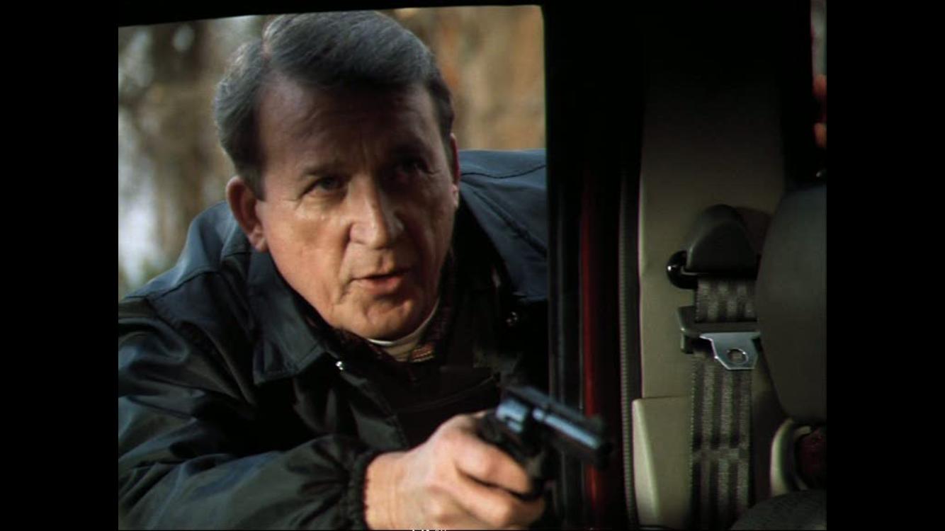 In the Line of Duty: Manhunt in the Dakotas (1991) Screenshot 3