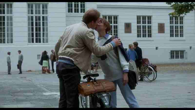 Pain of Love (1992) Screenshot 3