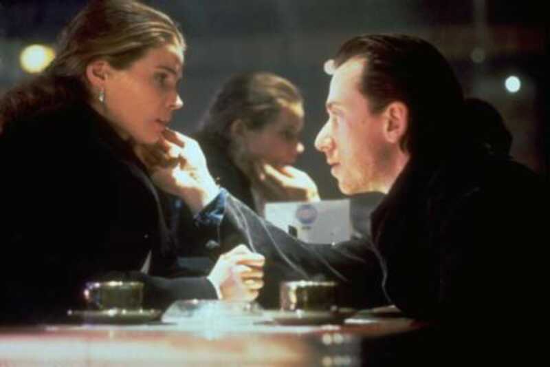 Captives (1994) Screenshot 1