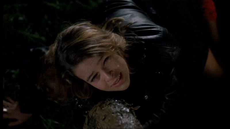 Cemetery Man (1994) Screenshot 5
