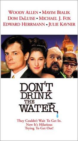 Don't Drink the Water (1994) Screenshot 2