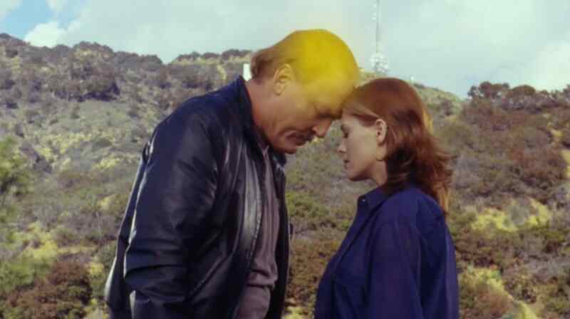 Amanda & the Alien (1995) Screenshot 4