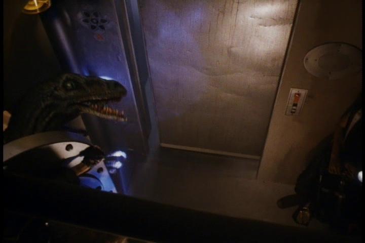 Carnosaur 2 (1995) Screenshot 3