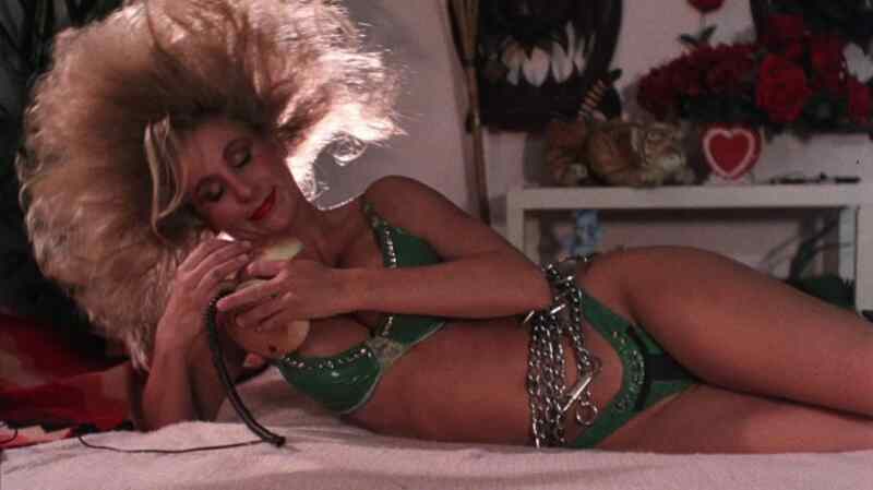 Class of Nuke 'Em High Part 3: The Good, the Bad and the Subhumanoid (1994) Screenshot 4