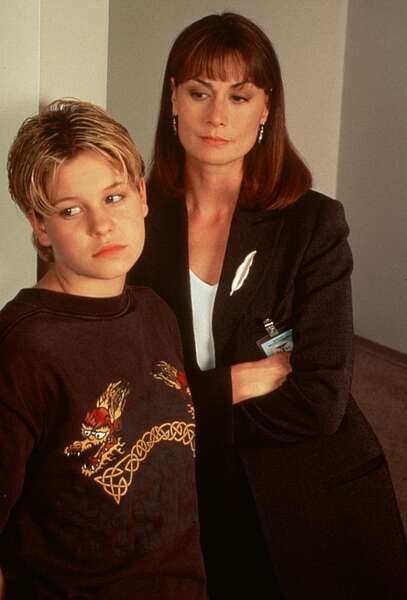Sharon's Secret (1995) Screenshot 2