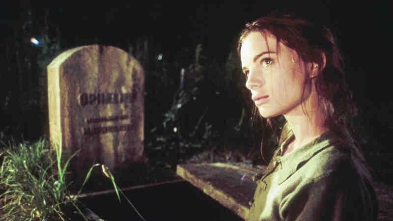 The Grave (1996) Screenshot 2