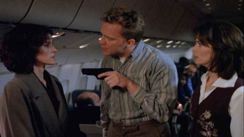 Hijacked: Flight 285 (1996) Screenshot 3