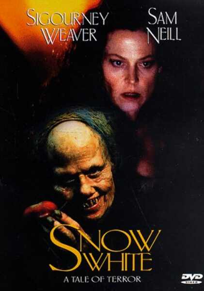 Snow White: A Tale of Terror (1997) Screenshot 1