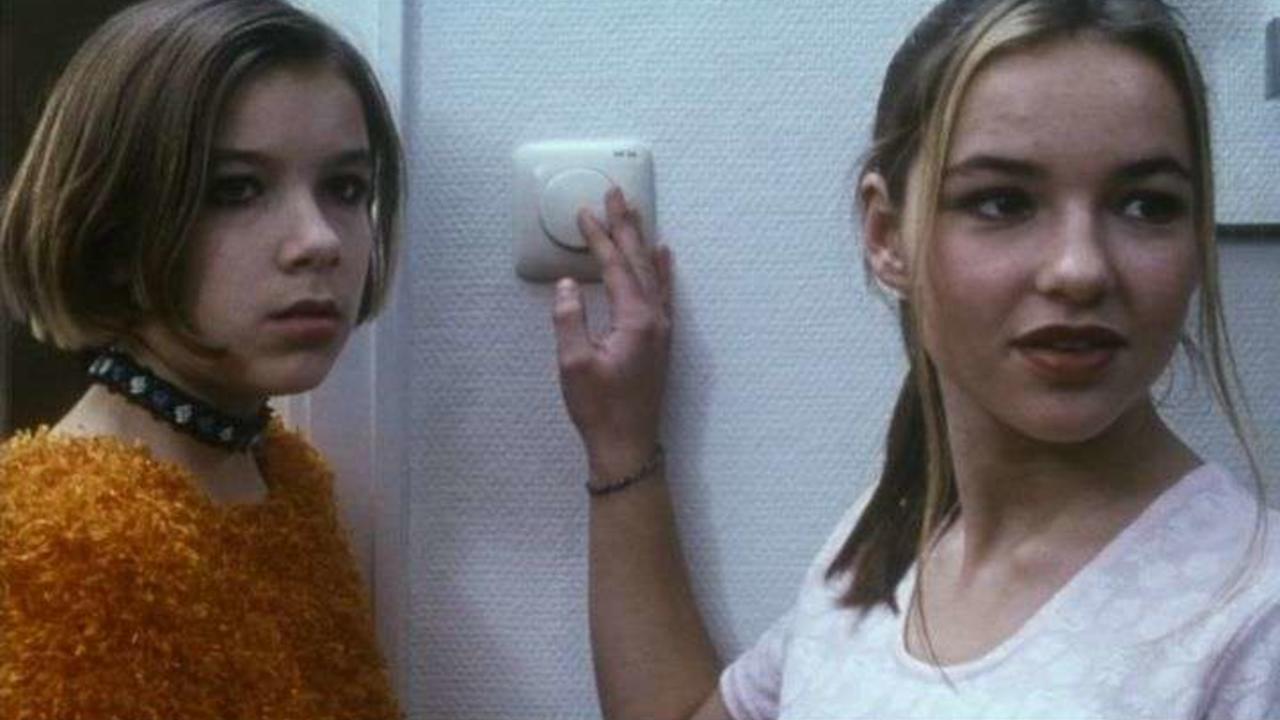 Truth or Dare (1997) Screenshot 3