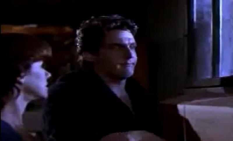 Stranger in the House (1997) Screenshot 3