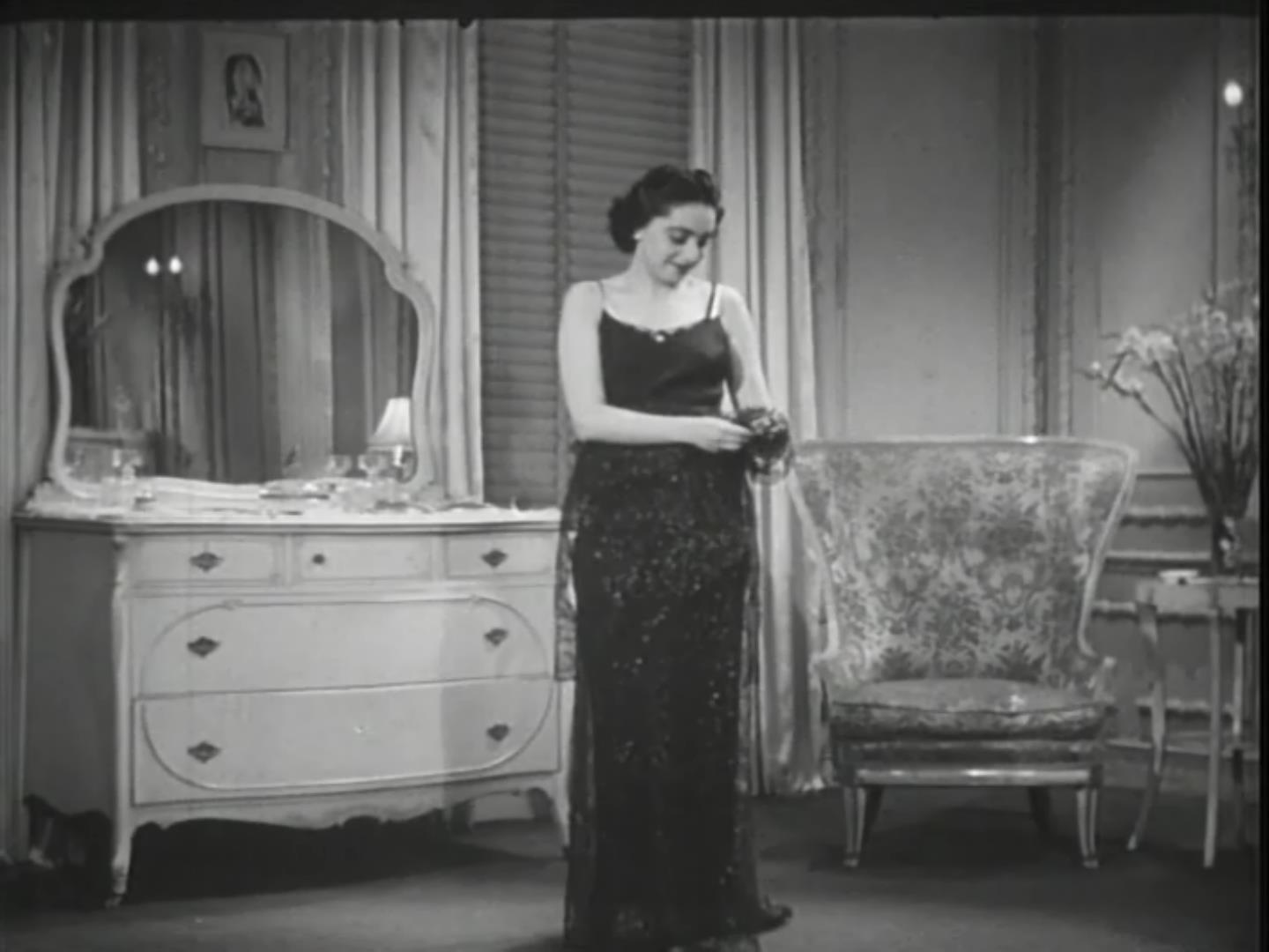 How to Undress in Front of Your Husband (1937) Screenshot 1 