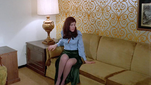 Flying Acquaintances (1973) Screenshot 4 