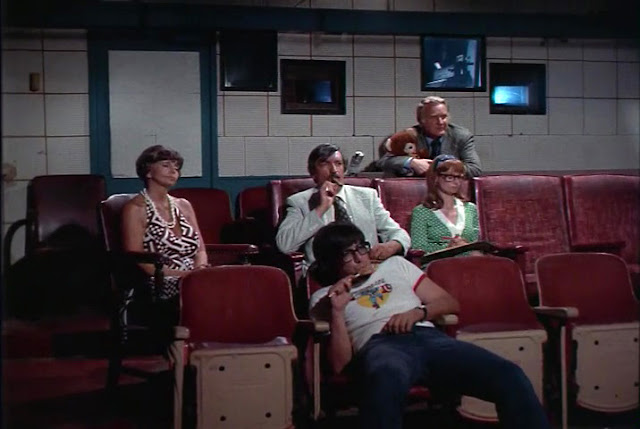 Deep Jaws (1976) Screenshot 5