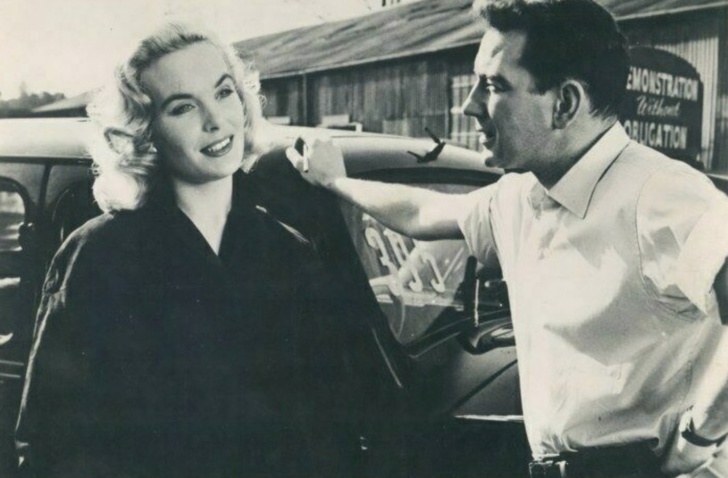 Date with Disaster (1957) Screenshot 2 