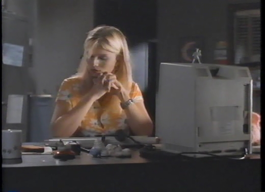 The Night Caller (1998) Screenshot 3