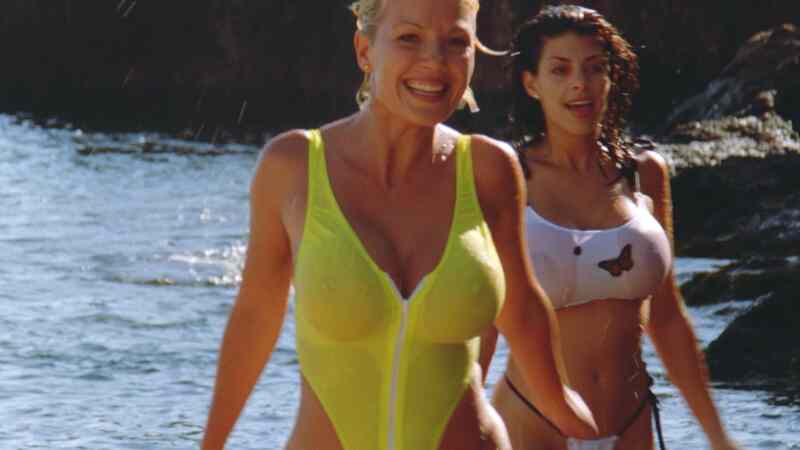 L.E.T.H.A.L. Ladies: Return to Savage Beach (1998) Screenshot 4