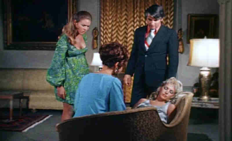 The Brides Wore Blood (1972) Screenshot 3