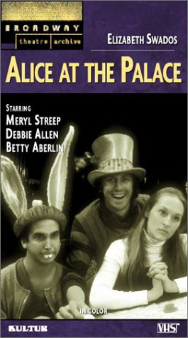 Alice at the Palace (1982) Screenshot 3