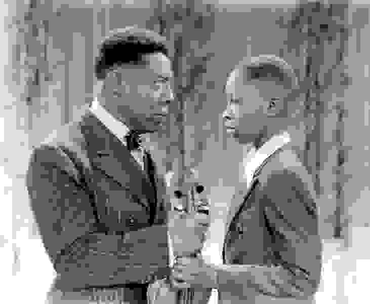 Broken Strings (1940) Screenshot 3