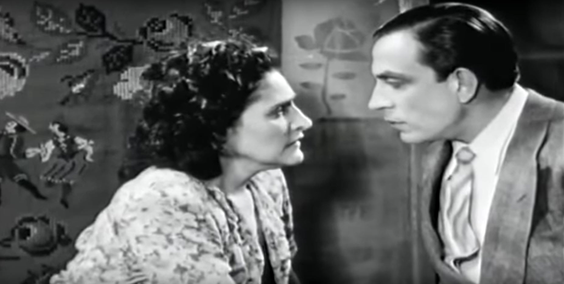 Forgotten Faces (1946) Screenshot 2