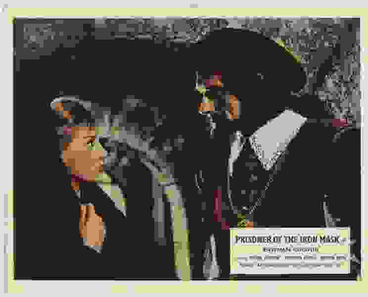 The Prisoner of the Iron Mask (1961) Screenshot 5