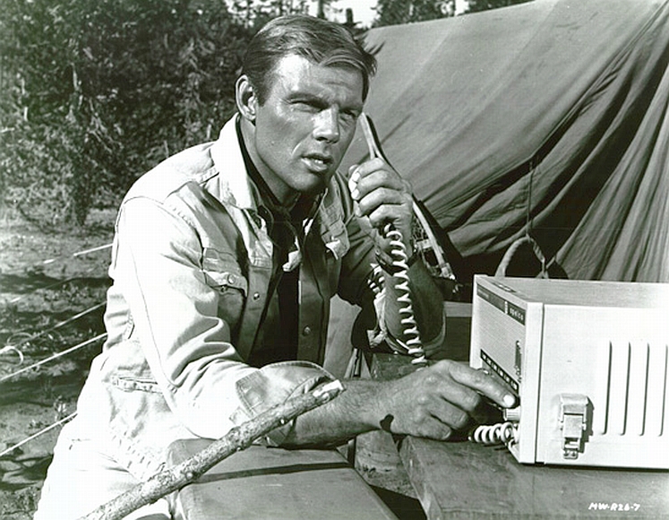 Mara of the Wilderness (1965) Screenshot 3 