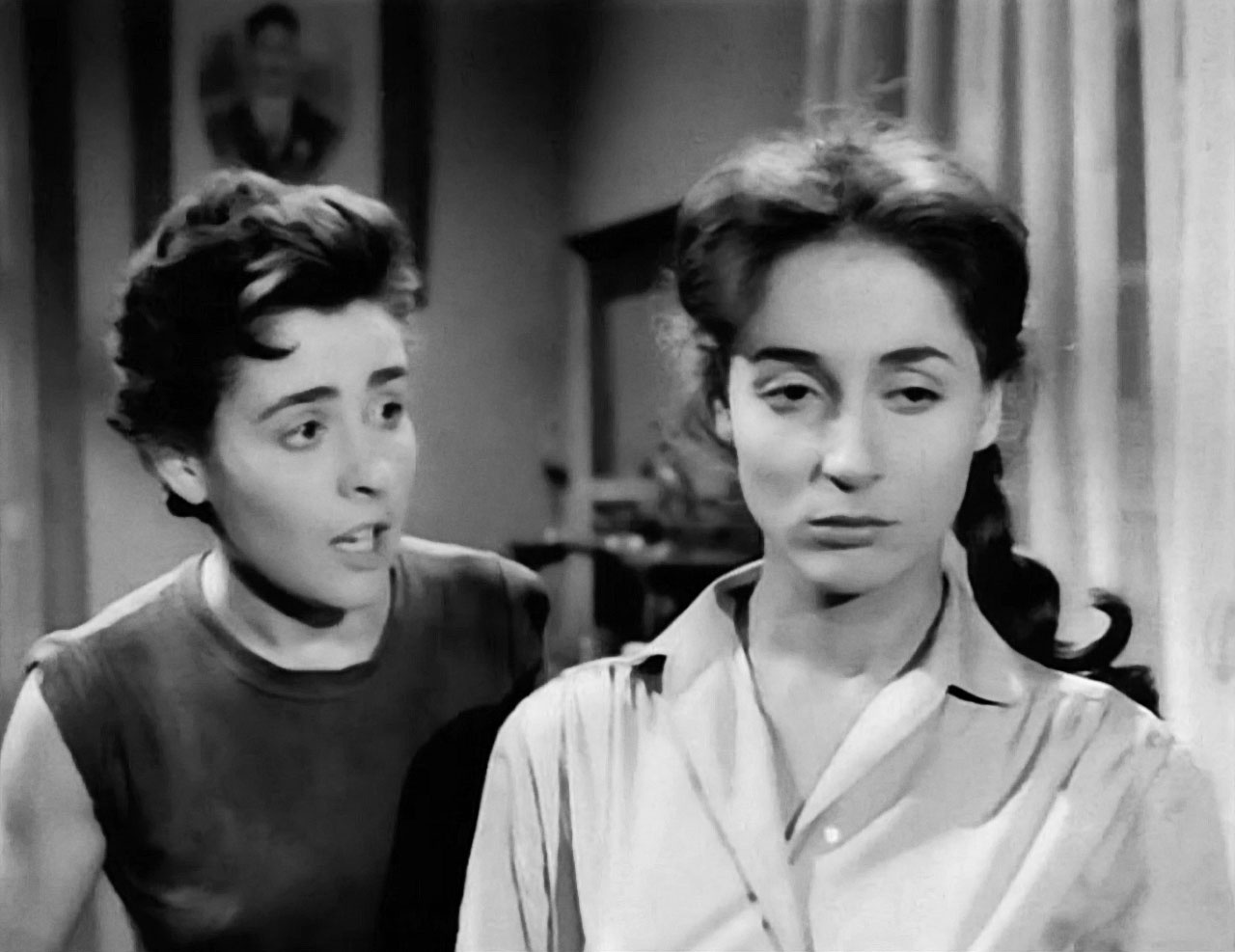 Windfall in Athens (1954) Screenshot 2