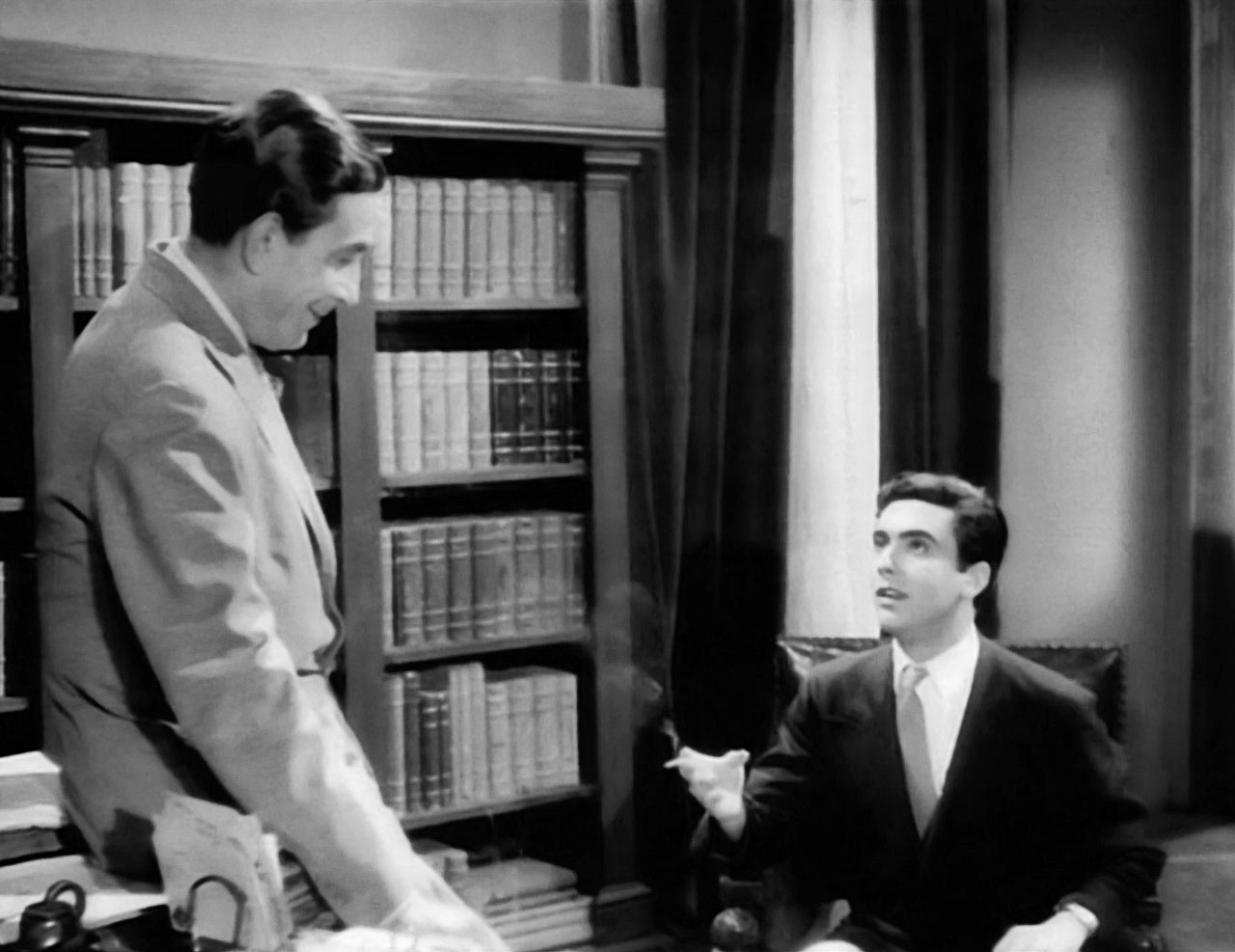 Windfall in Athens (1954) Screenshot 3