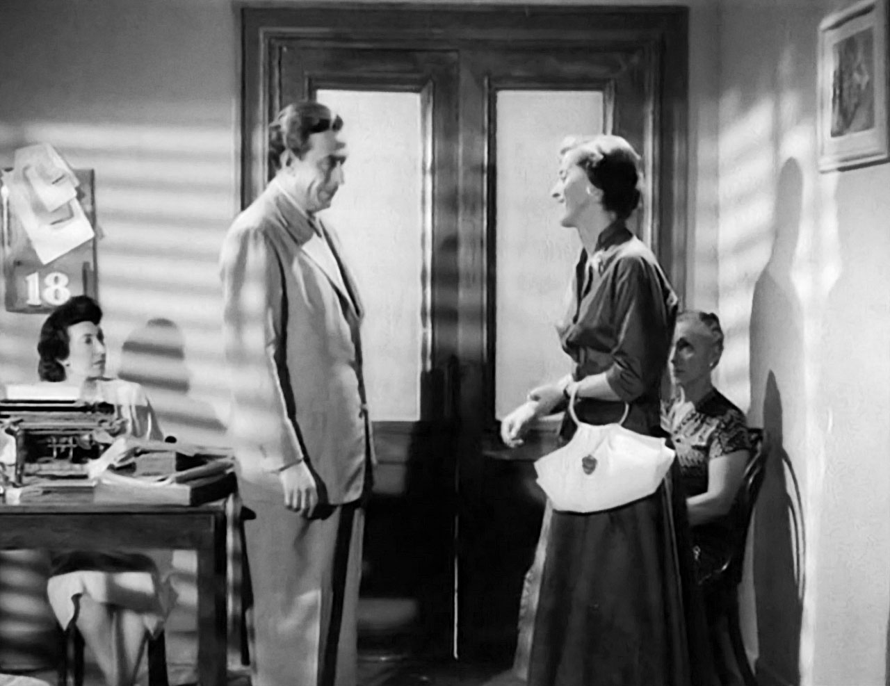 Windfall in Athens (1954) Screenshot 4