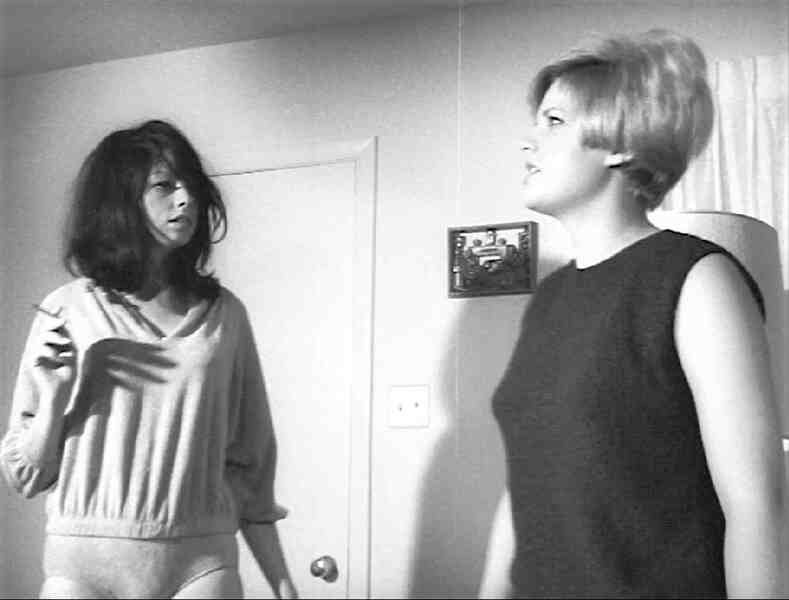 Hip Hot and 21 (1966) Screenshot 3