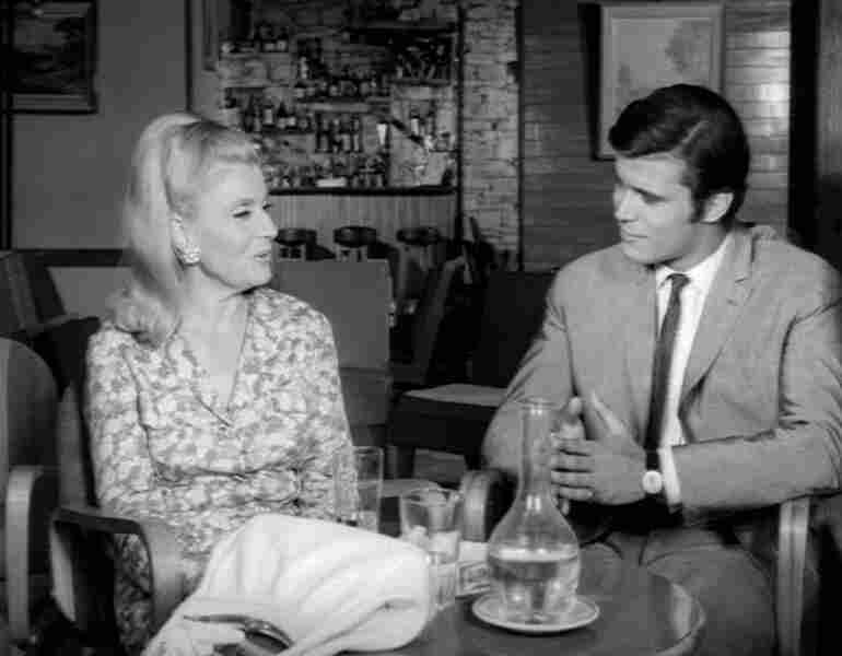 The Secrets of Sinful Athens (1966) Screenshot 5