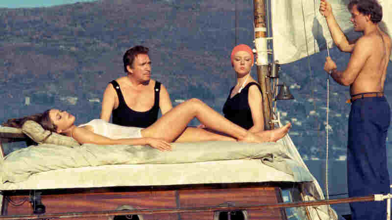 La stanza del vescovo (1977) Screenshot 2