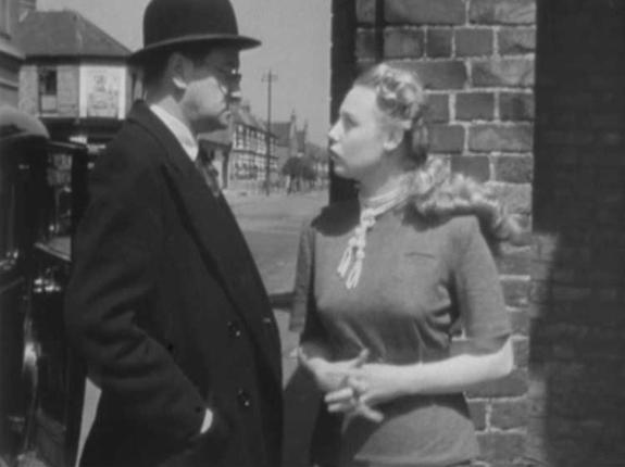 13 East Street (1952) Screenshot 1 