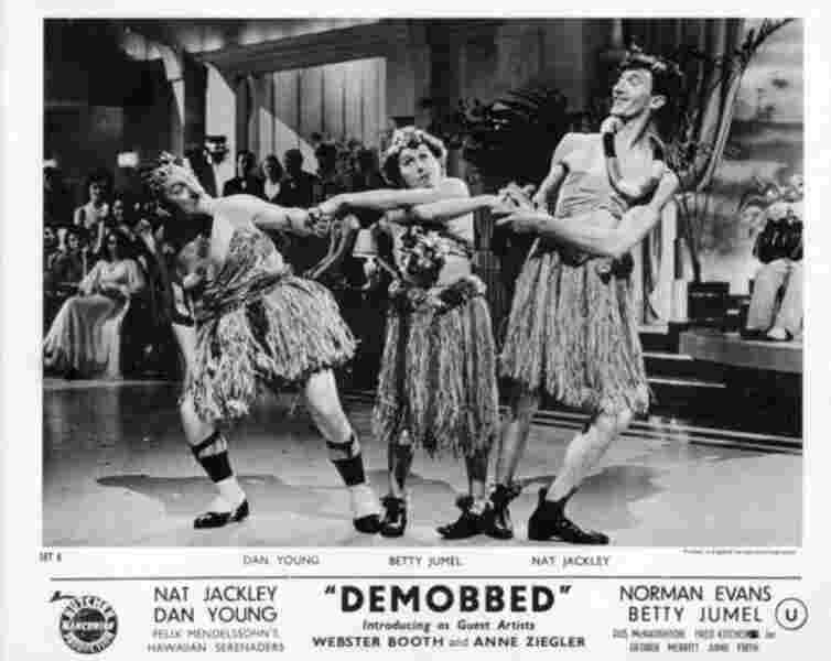 Demobbed (1944) Screenshot 5