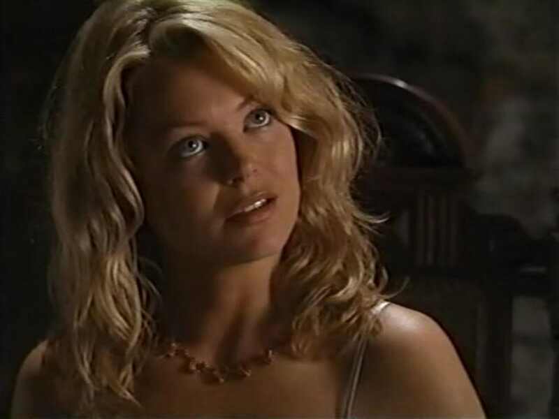 Kidnapped in Paradise (1999) Screenshot 4