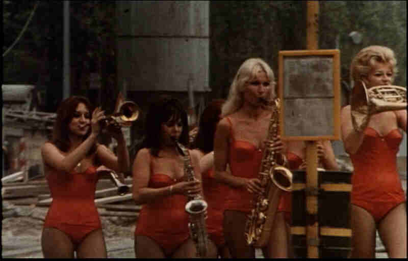 Graf Porno bläst zum Zapfenstreich (1970) Screenshot 1