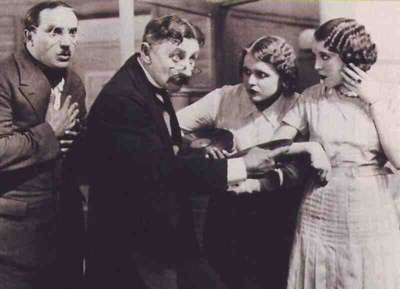 Business Under Distress (1931) with English Subtitles on DVD DVD Business in Distress (1931) Screenshot 1