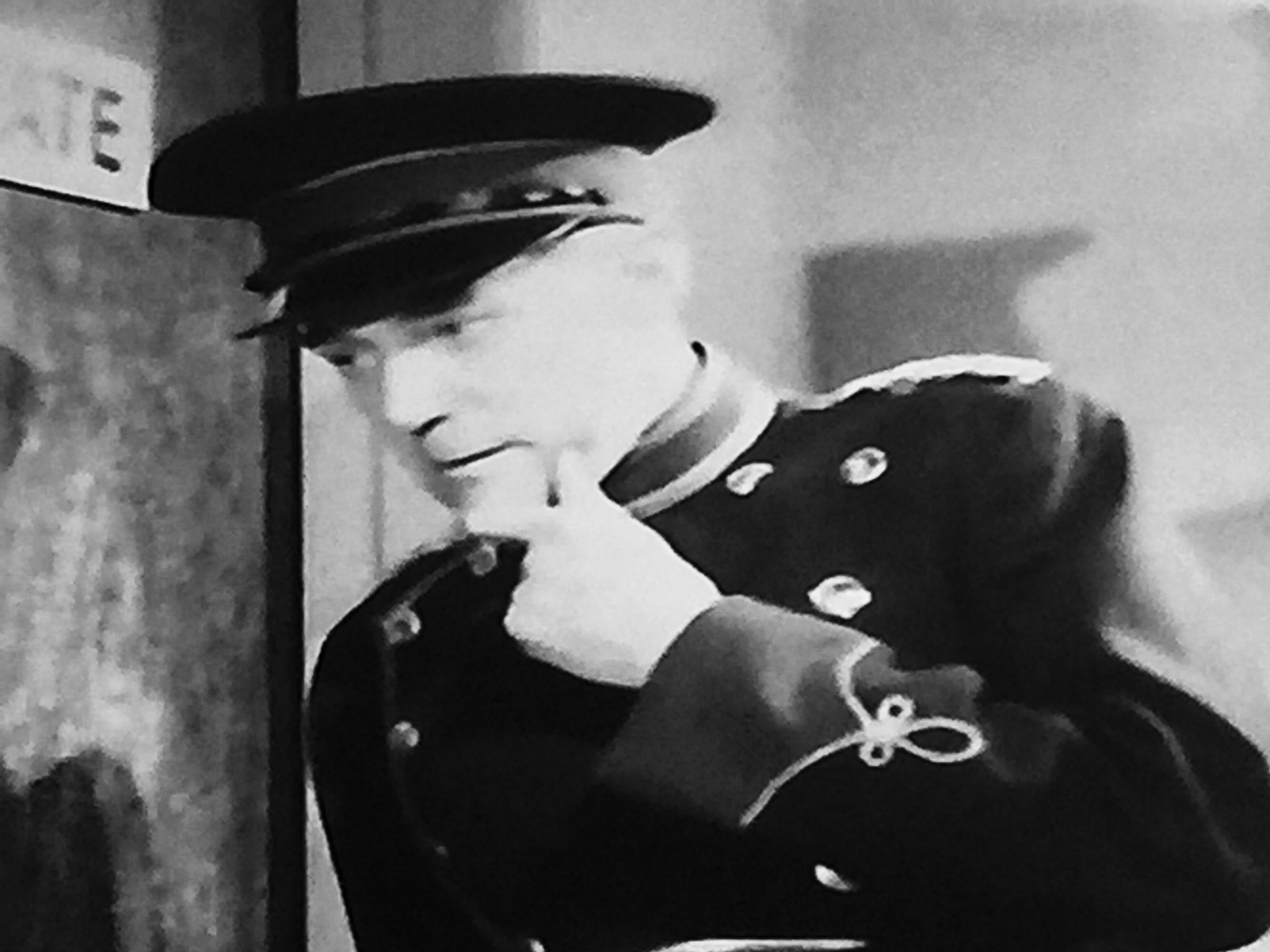 The Hangman Waits (1947) Screenshot 5