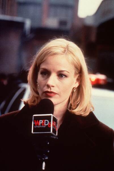 Naked City: A Killer Christmas (1998) Screenshot 1