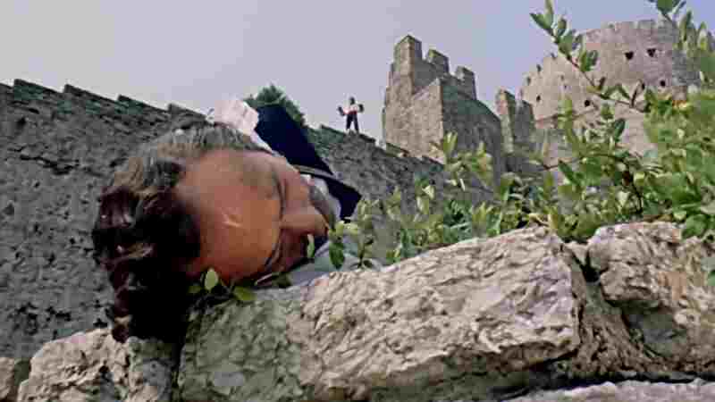 Kiliç Aslan (1975) with English Subtitles on DVD DVD Kiliç Aslan (1975) Screenshot 1