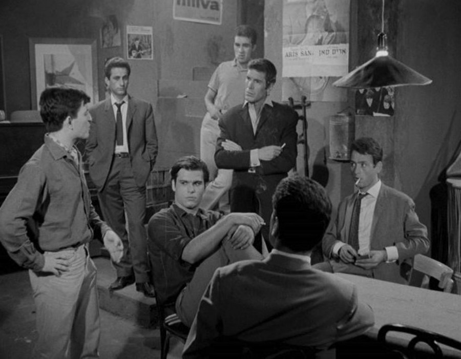 The Punk of Fokionos Negri (1965) Screenshot 4