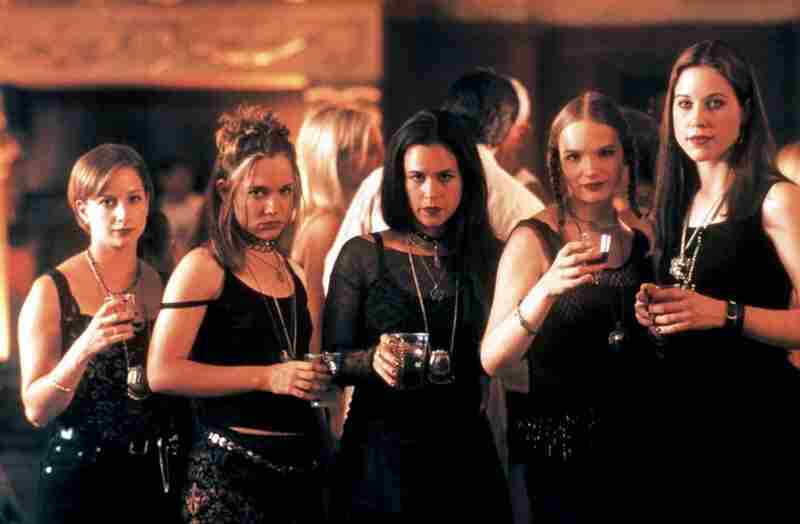 Satan's School for Girls (2000) starring Shannen Doherty on DVD DVD Satan's School for Girls (2000) Screenshot 1
